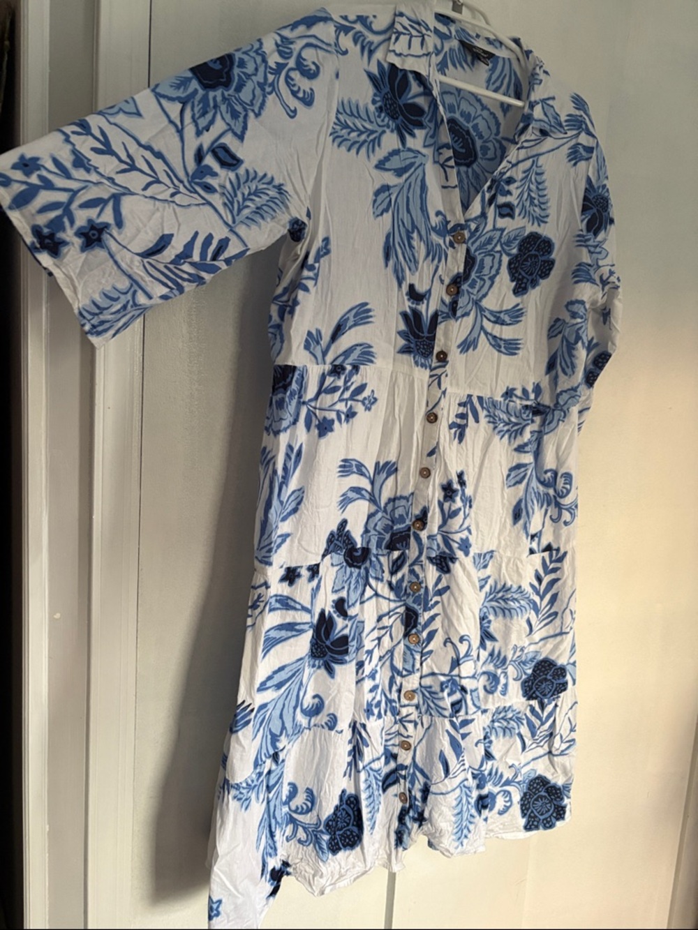 Mlle Gabrielle Blue & White Floral Tiered Midi Dress - Picture 3 of 14